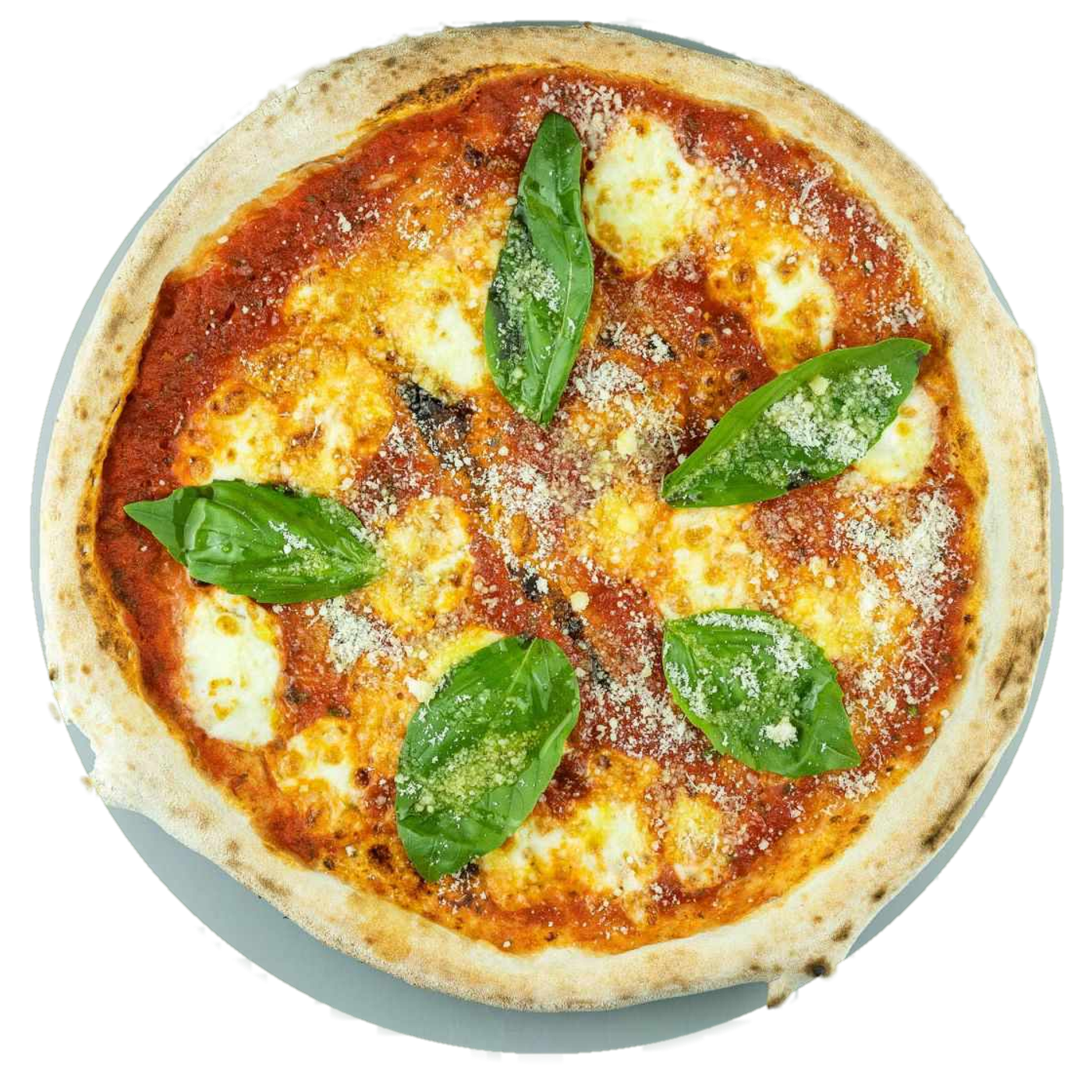 Čerstvo upečená pizza Margherita zo Zdravej pizze